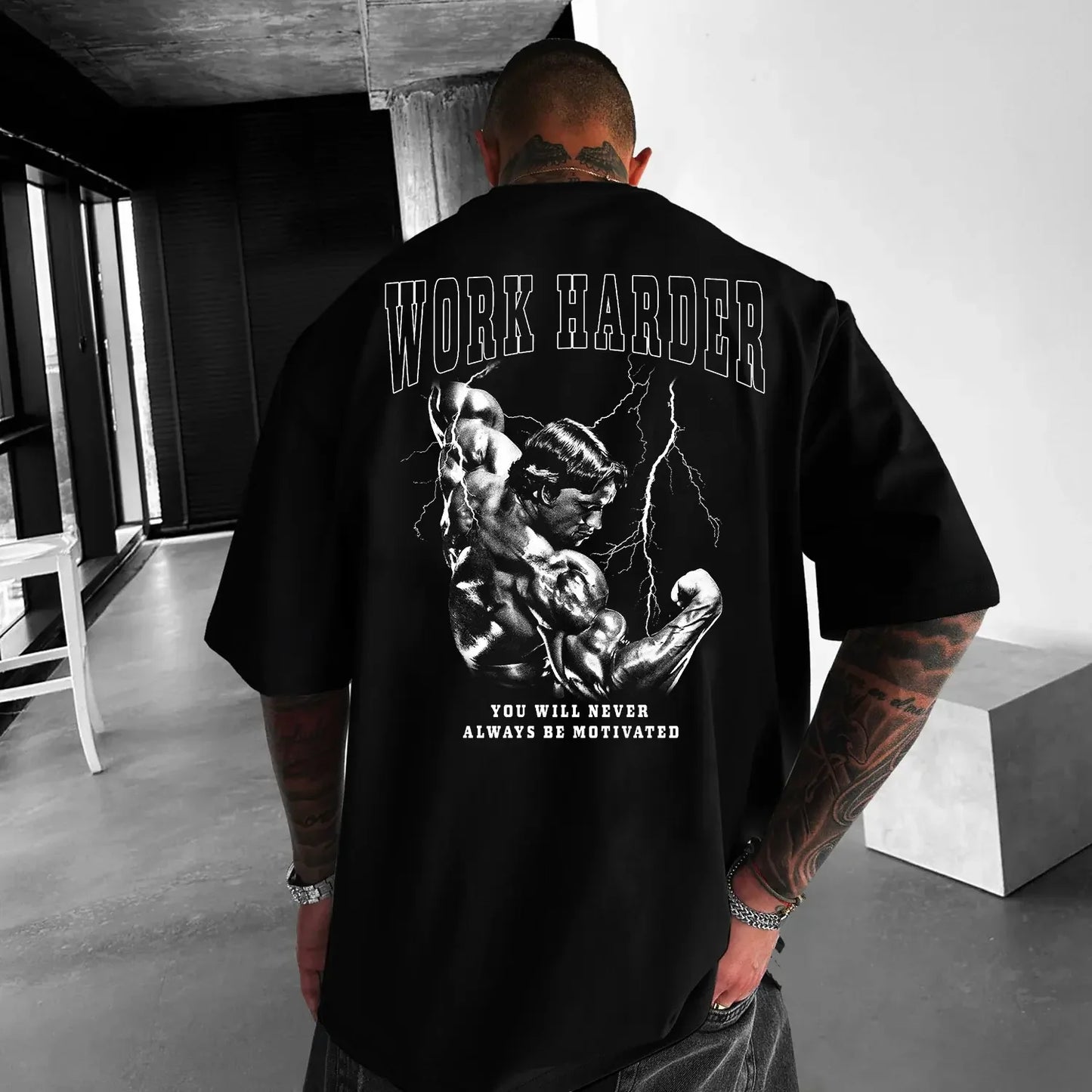 Oversized μπλουζάκι Work Harder Arnold